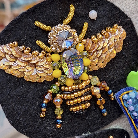 Kit de bordado de insectos en pedrería - Imagen 2